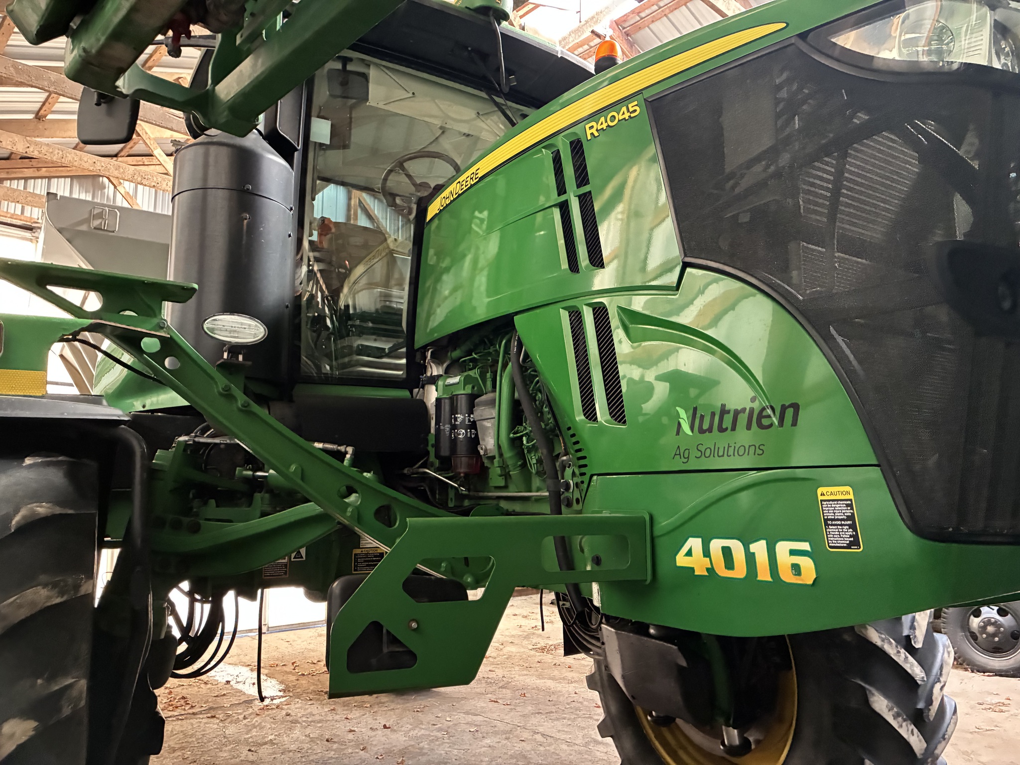 2021 John Deere R4045 Image 2