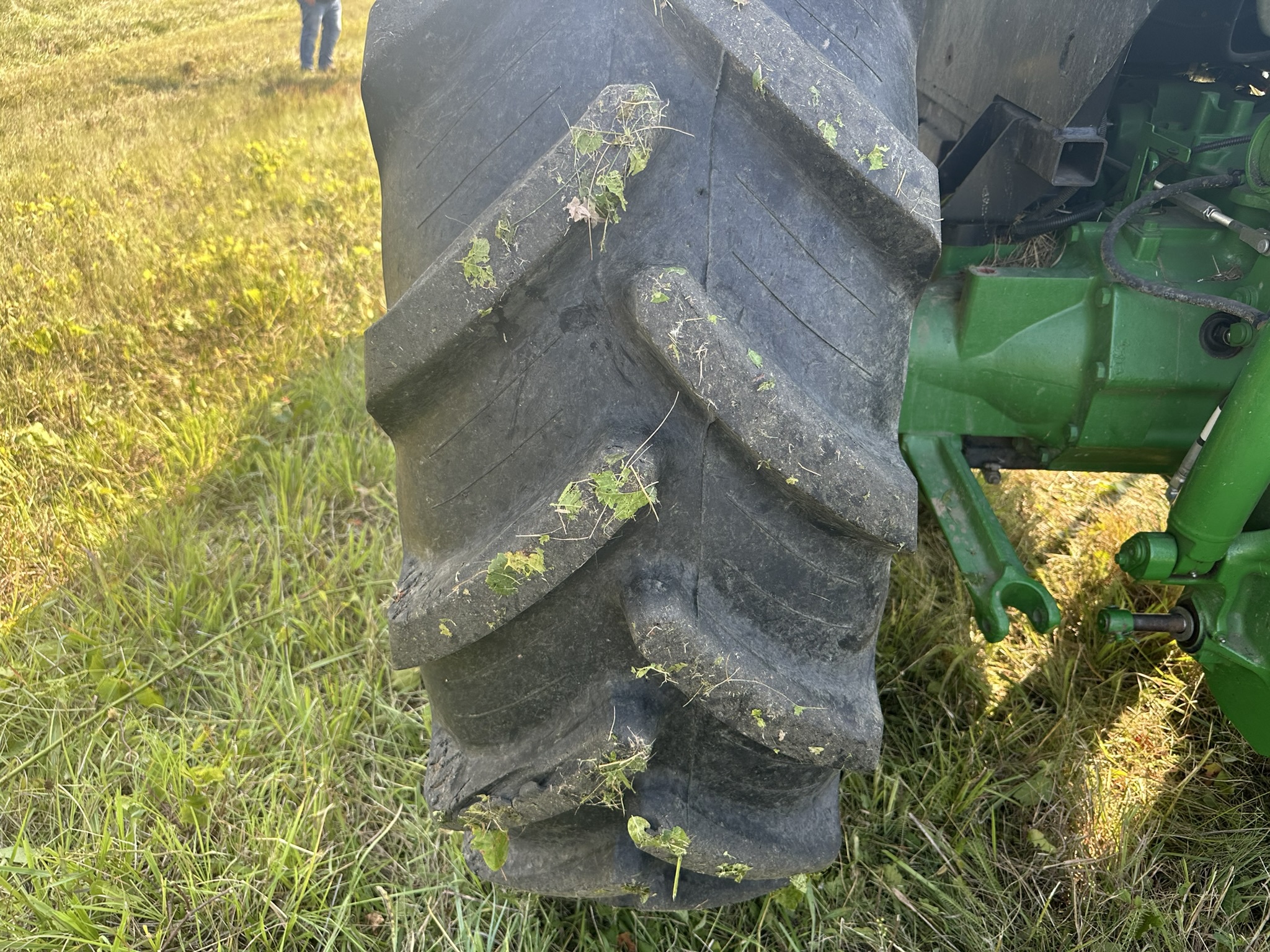 Used 2022 John Deere 6120E Utility Tractors at Koenig Equipment in Rushville, IN - PhotoXL28