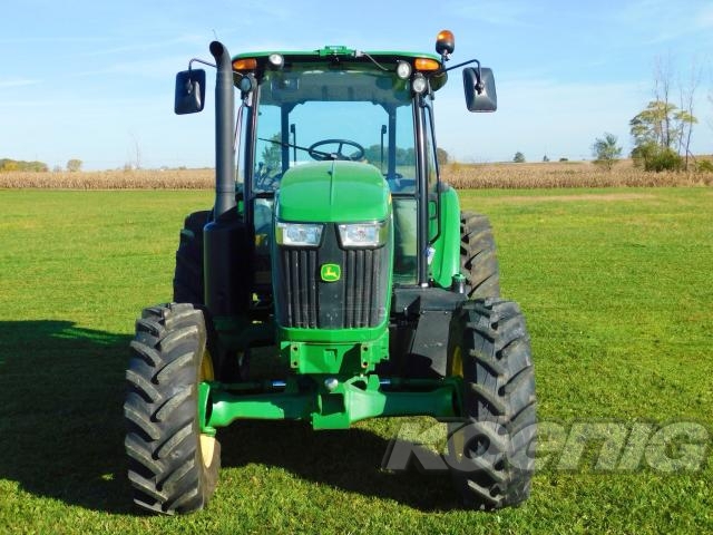 Used 2022 John Deere 6120E Utility Tractors at Koenig Equipment in Rushville, IN - PhotoXL4