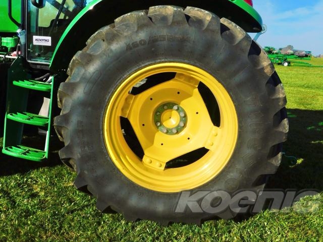 Used 2022 John Deere 6120E Utility Tractors at Koenig Equipment in Rushville, IN - PhotoXL20