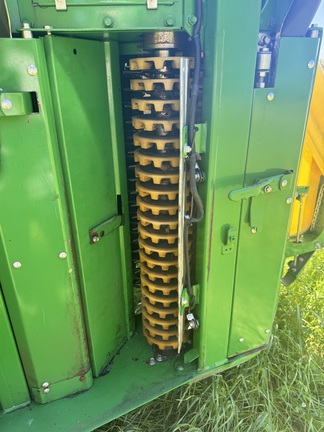 2023 John Deere CP770 Photo 4