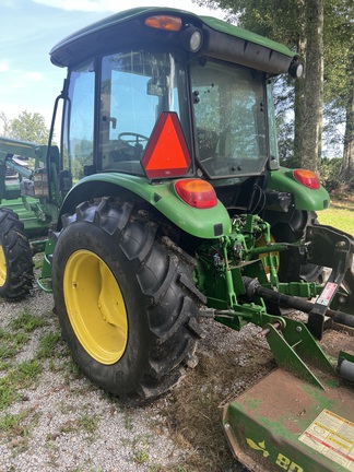 2019 John Deere 5075E Photo 3