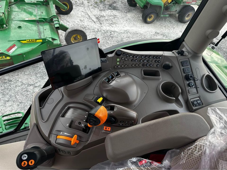 2024 John Deere 6R120 A/C CAB 4WD 132HP TRACTOR Image 9