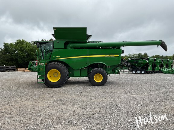 Photo of 2024 John Deere S780