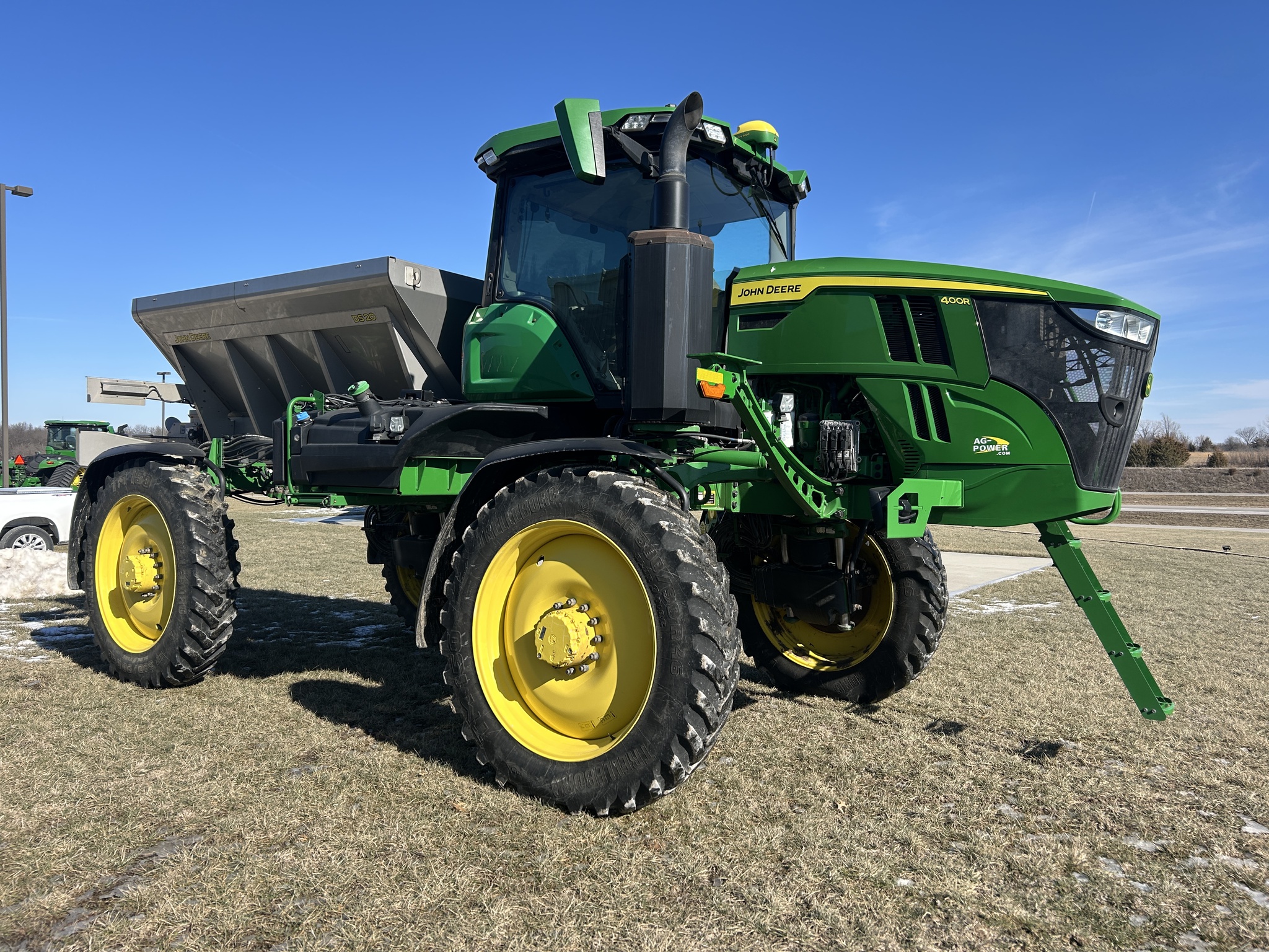  2022 John Deere 400R at Heritage Tractor in Adrian, MO