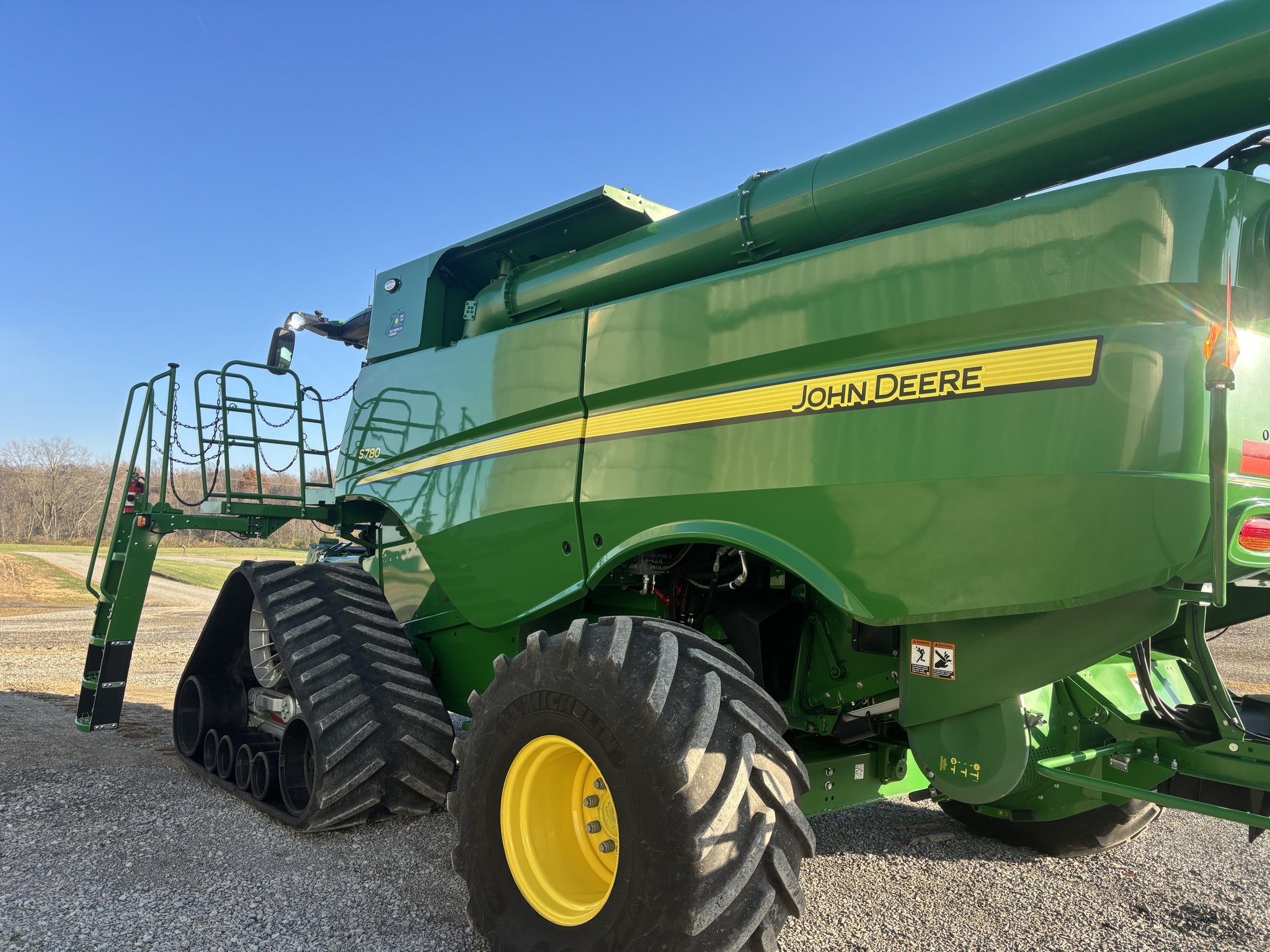 2022 John Deere S780 Image 9