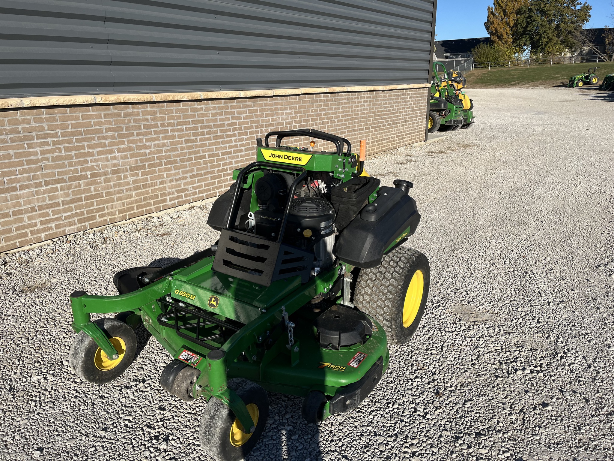  2024 John Deere Q850M at Heritage Tractor in Smithville, MO