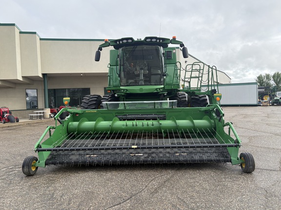 Used 2018 John Deere S780 Combines at Horizon Ag & Turf in Edmonton West, AB - Photo3