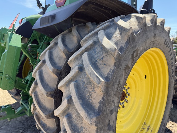 2023 John Deere 8R 370 - Photo16