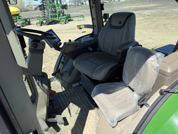 2023 John Deere 8R 370 - Photo30