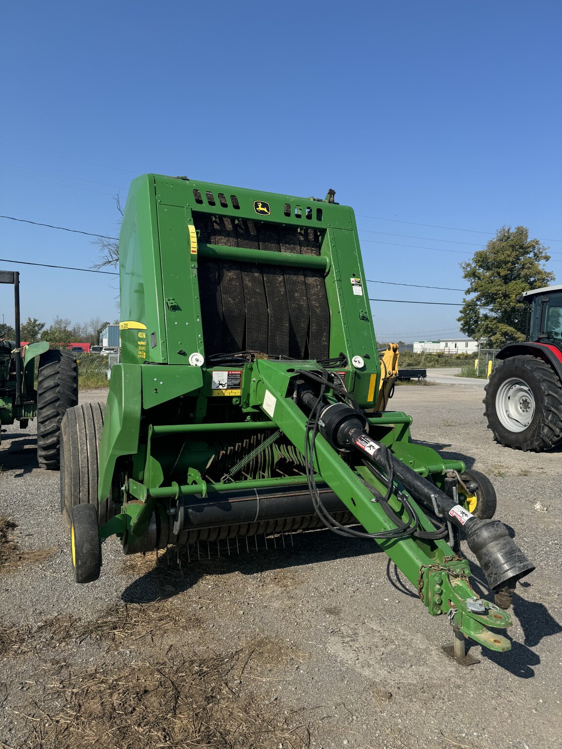 2018 John Deere 450M Image 2