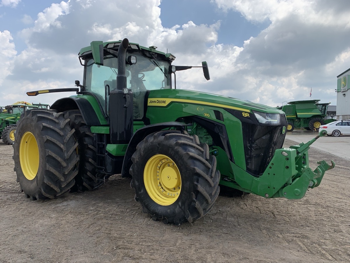 2022 John Deere 8R 310 Image 2