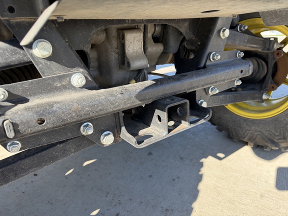 2022 John Deere XUV 835M - Photo16