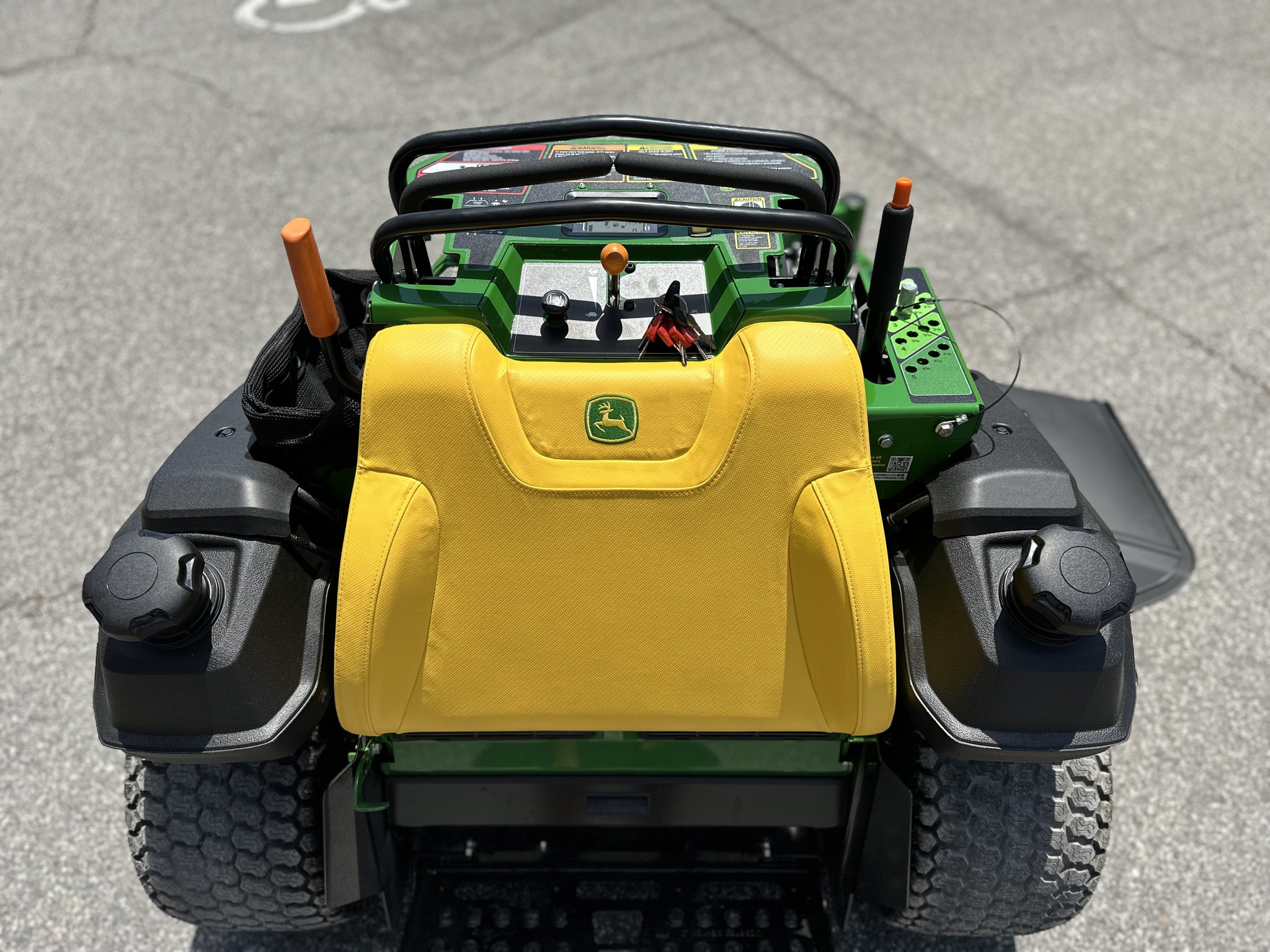 2025 John Deere Q850M Image 14
