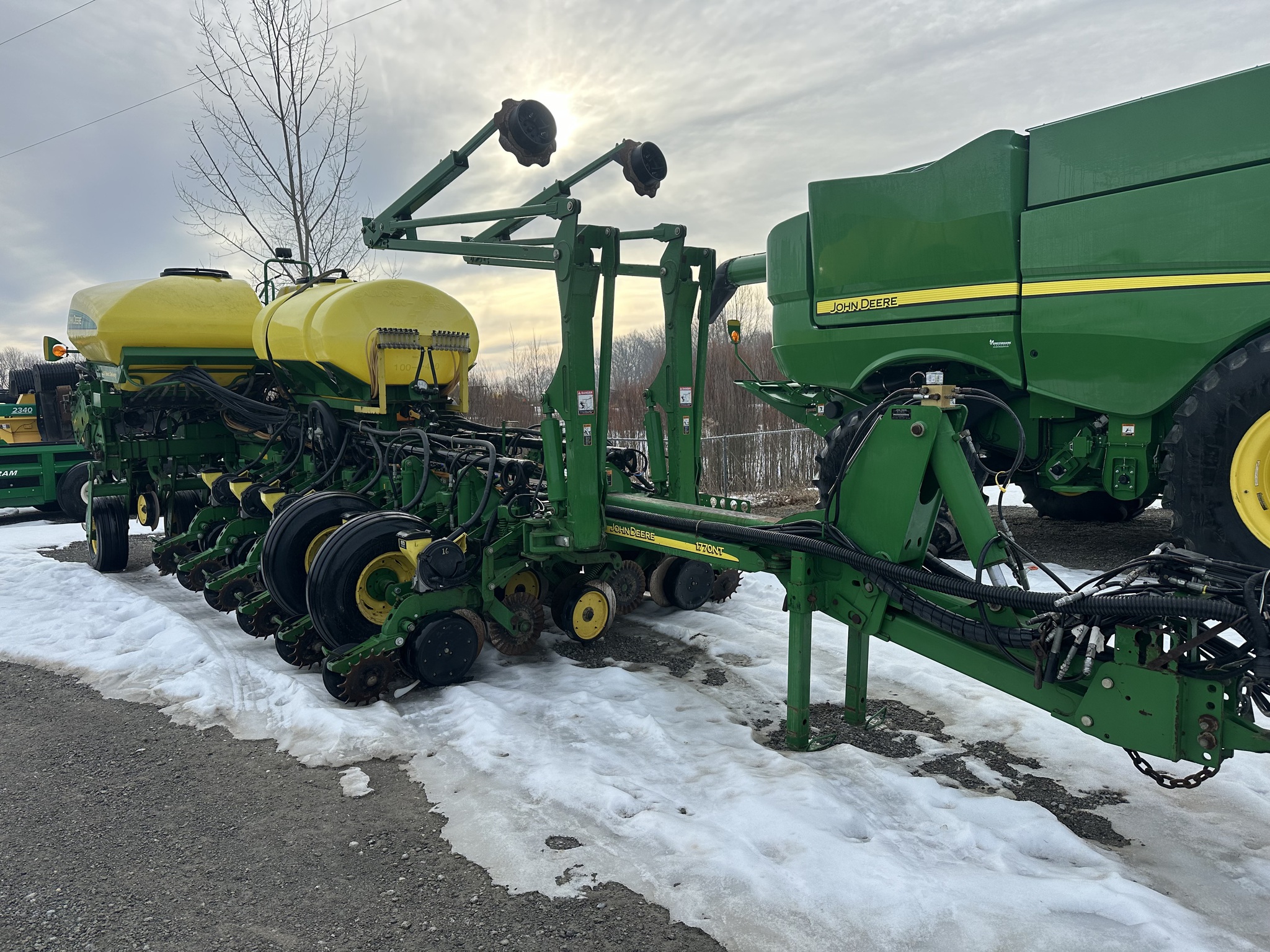 2007 John Deere 1770NT CCS Image 1