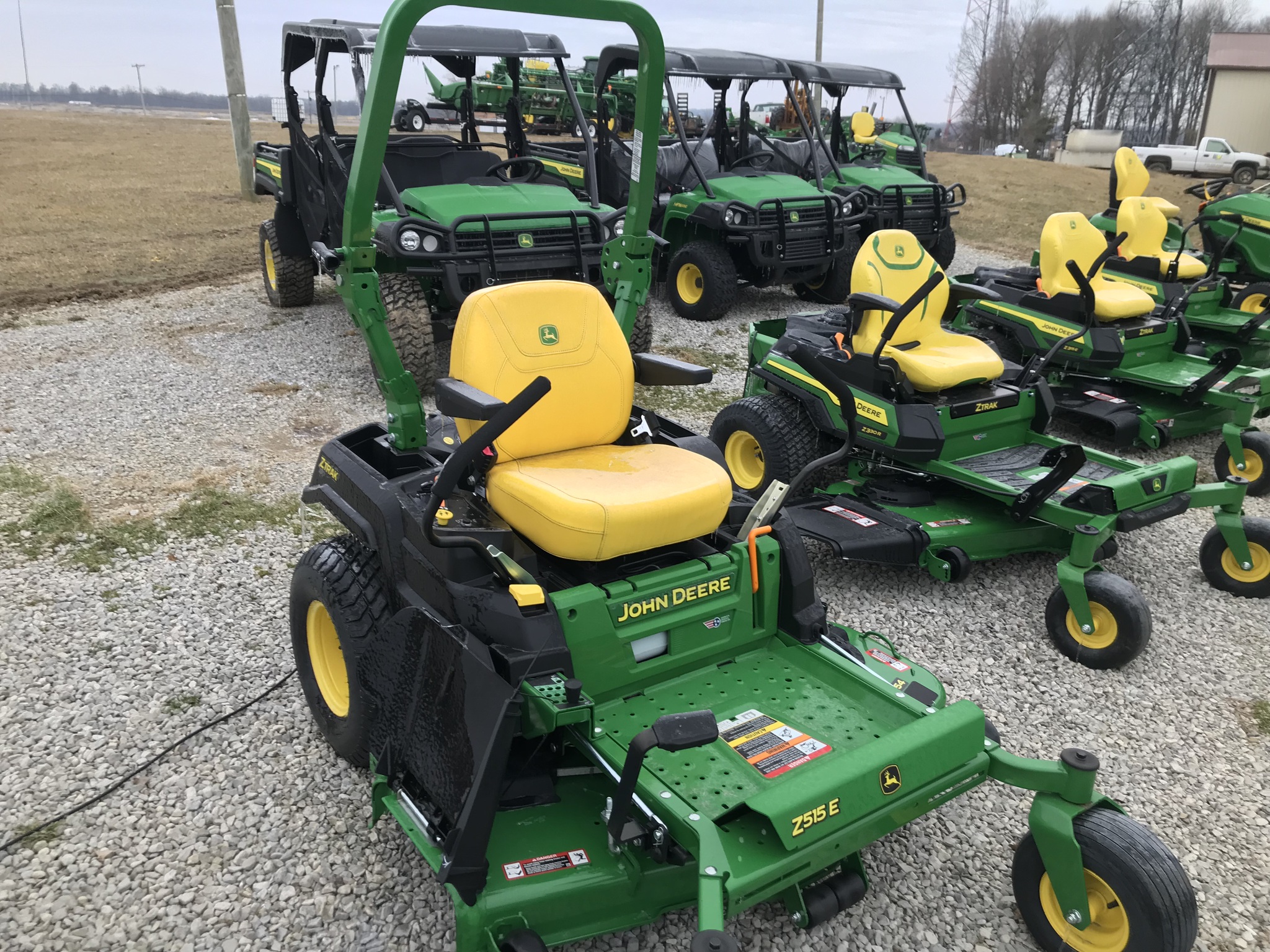 2024 John Deere Z515E Image 8