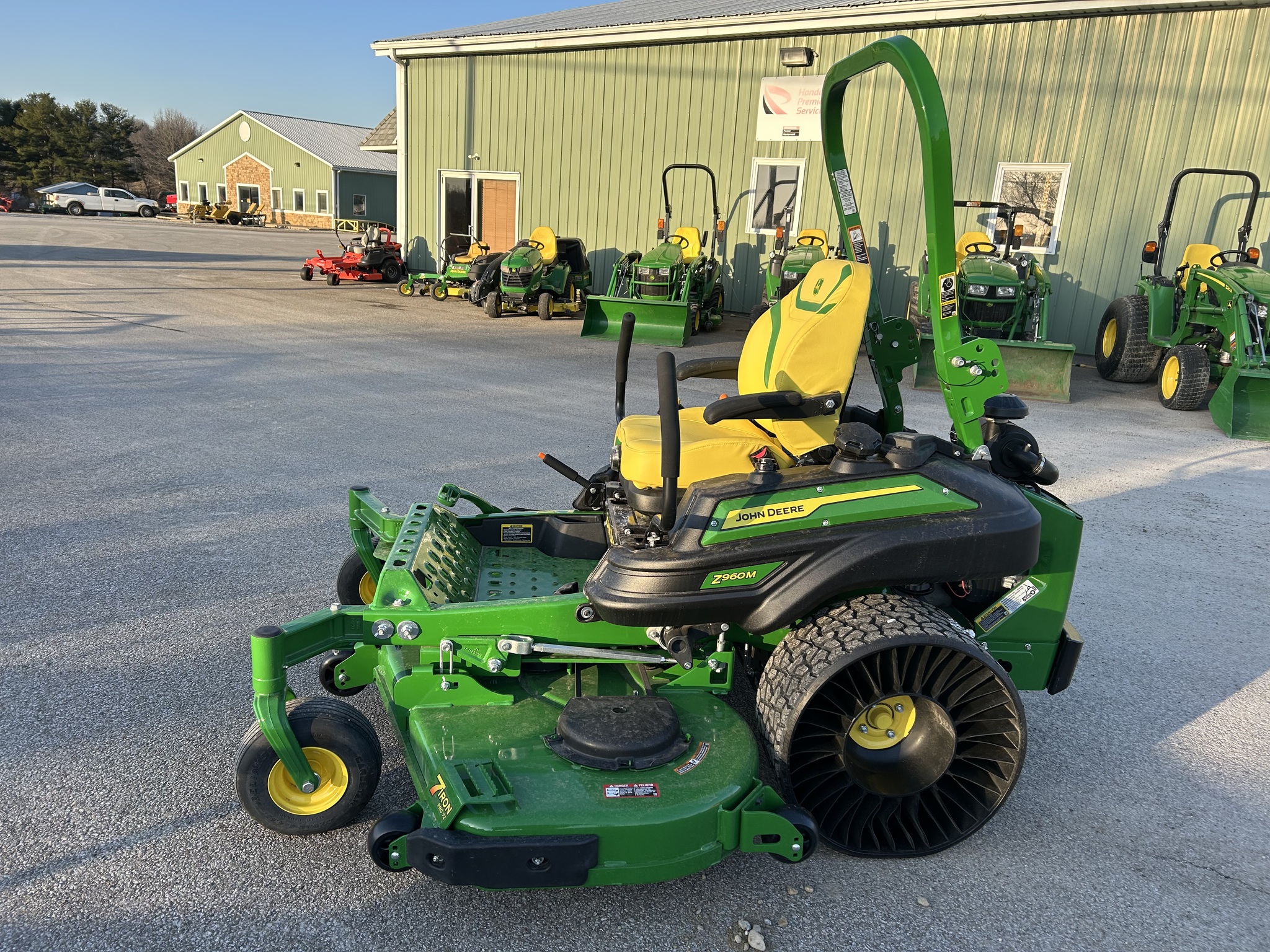 2024 John Deere Z960M Image 2