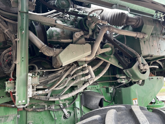 2014 John Deere S680 - Photo17