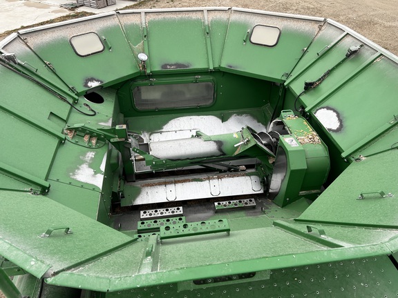 2014 John Deere S680 - Photo35