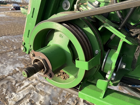 2014 John Deere S680 - Photo30