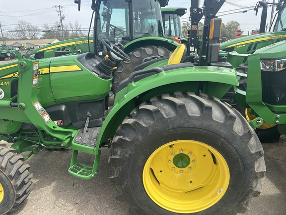 2023 John Deere 4044M Photo 2
