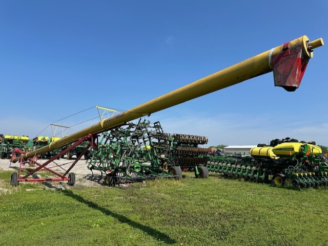   Westfield MK130-81 at Heritage Tractor in Baldwin City, KS