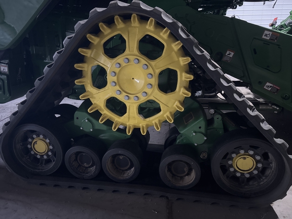 2024 John Deere X9 1100 - Photo17