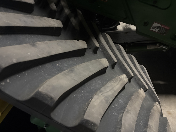 2024 John Deere X9 1100 - Photo18