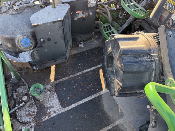 2024 John Deere X9 1100 - Photo40