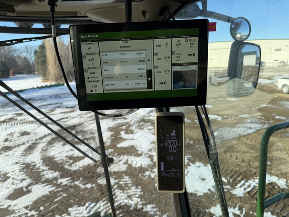 2024 John Deere X9 1100 - Photo47