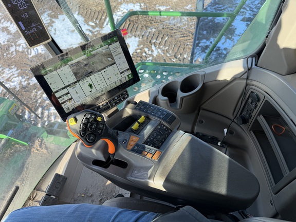 2024 John Deere X9 1100 - Photo46