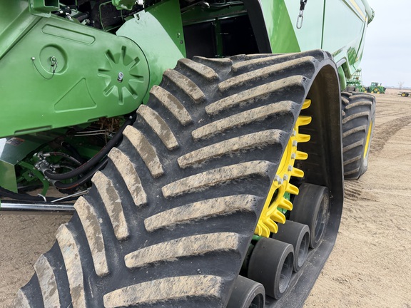 2024 John Deere X9 1100 - Photo9