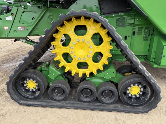 2024 John Deere X9 1100 - Photo11