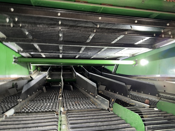 2024 John Deere X9 1100 - Photo23