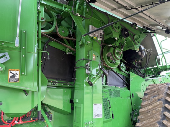 2024 John Deere X9 1100 - Photo30