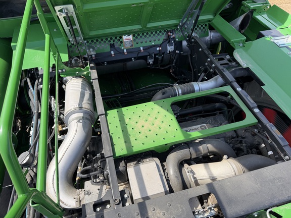 2024 John Deere X9 1100 - Photo40