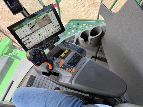 2024 John Deere X9 1100 - Photo47