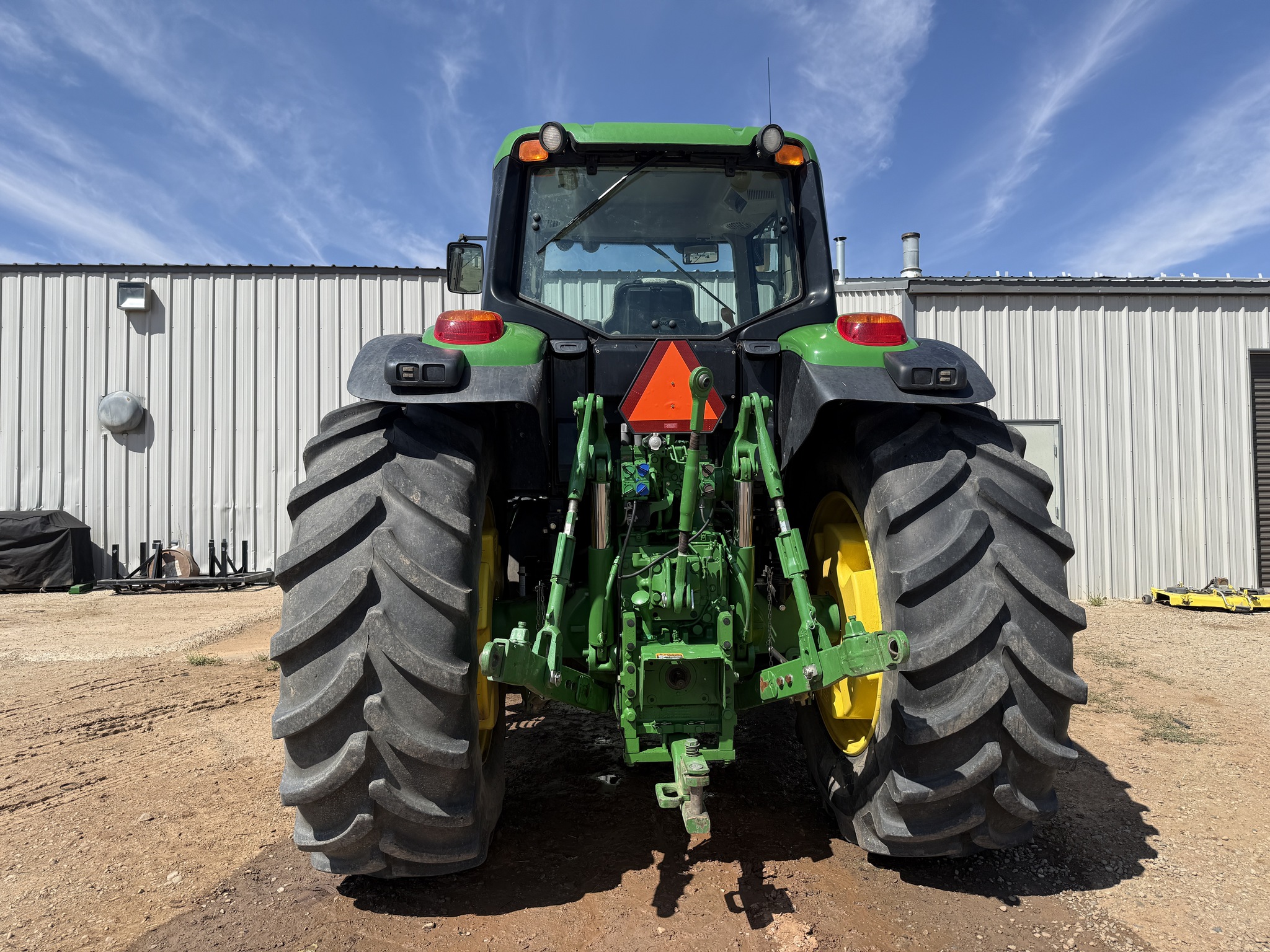 2016 John Deere 6175M Image 4