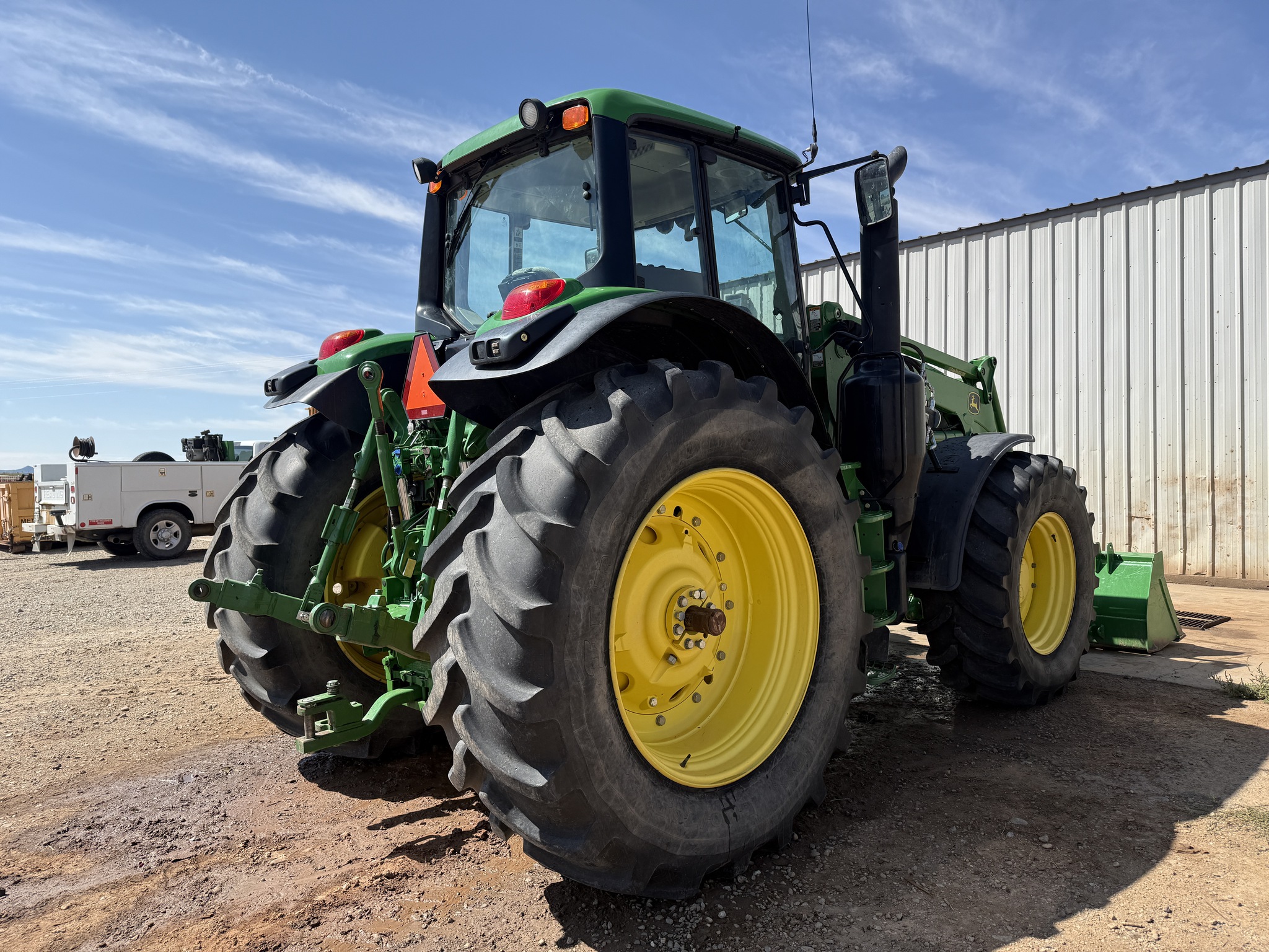2016 John Deere 6175M Image 5