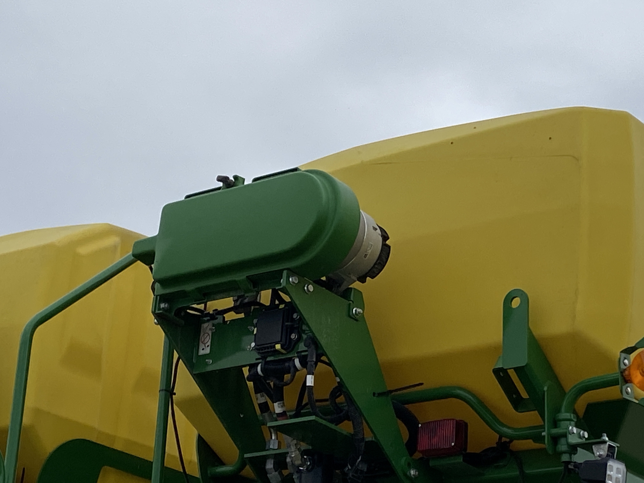 2025 John Deere 1795 Image 9