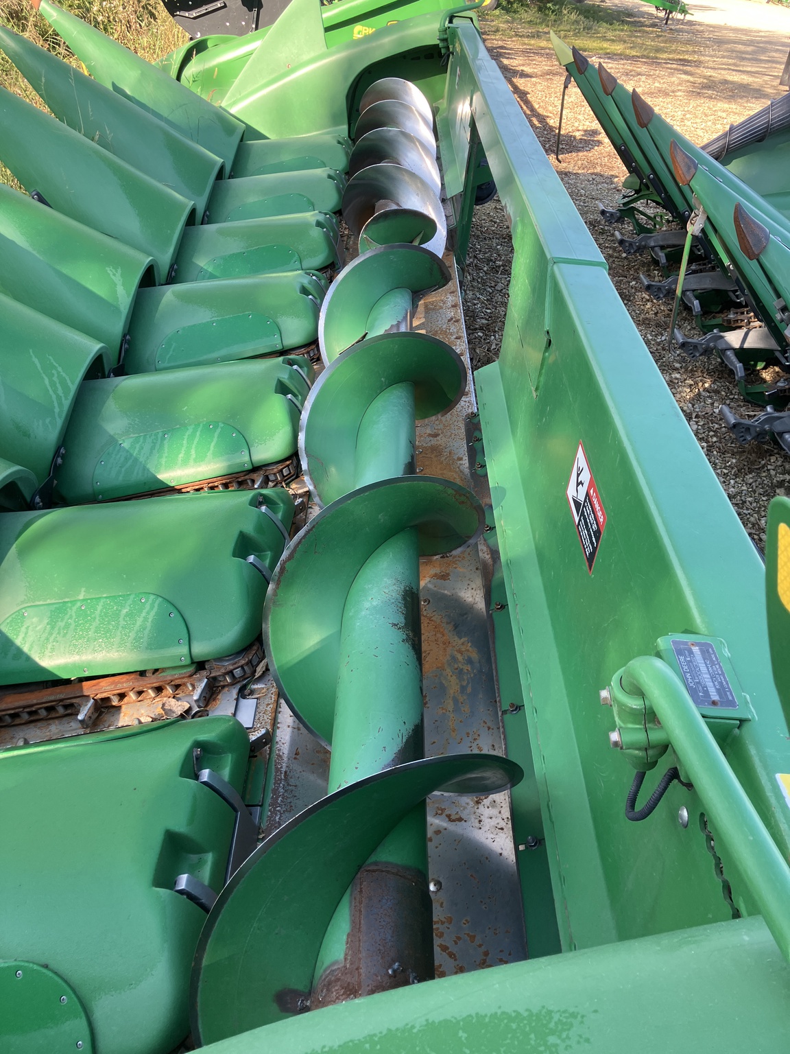 2010 John Deere 608C Image 2