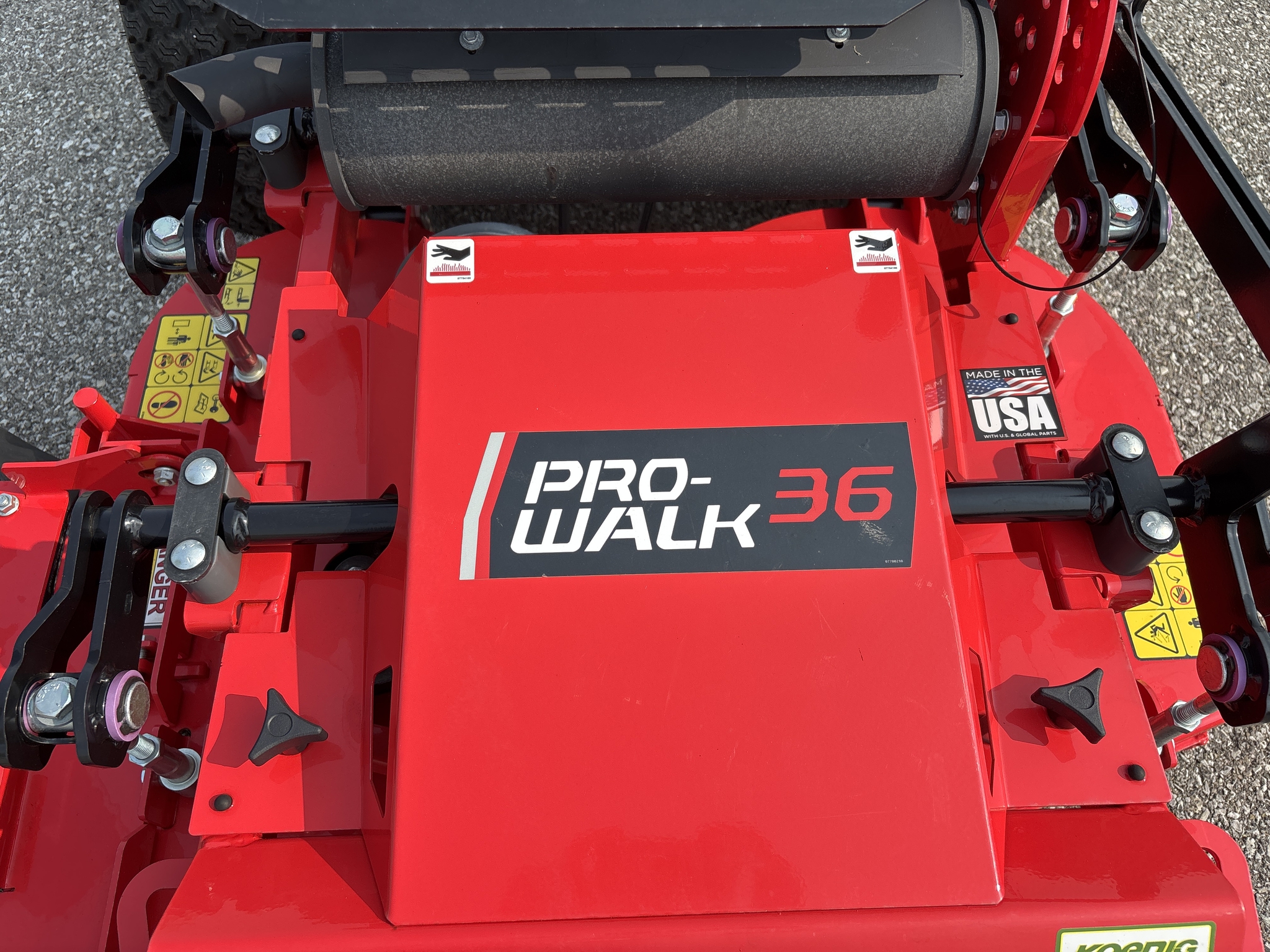 Used 2023 Gravely ProWalk36 Commercial Walk Behind Mowers at Koenig Equipment in Franklin, IN - PhotoXL8