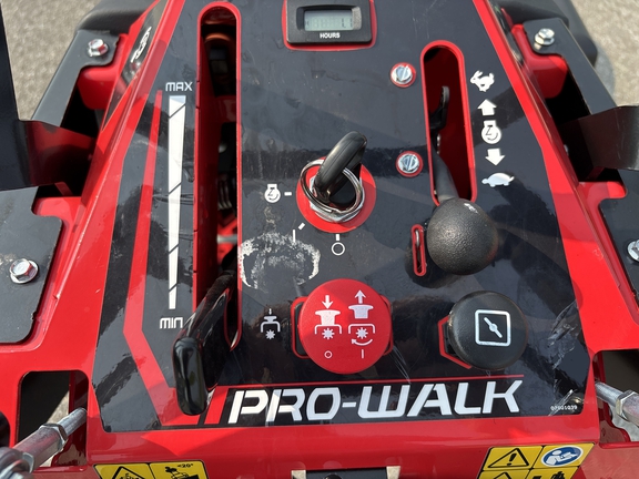 Used 2023 Gravely ProWalk36 Commercial Walk Behind Mowers at Koenig Equipment in Franklin, IN - Photo9