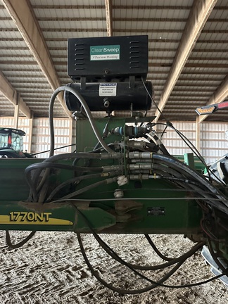 Photo of 2012 John Deere 1770NT