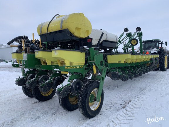 Photo of 2012 John Deere 1770NT