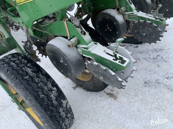 Photo of 2012 John Deere 1770NT