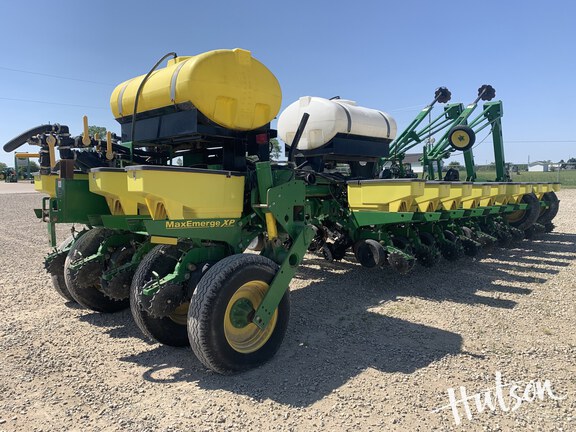 Photo of 2012 John Deere 1770NT