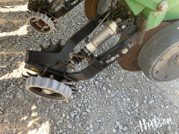 Photo of 2012 John Deere 1770NT