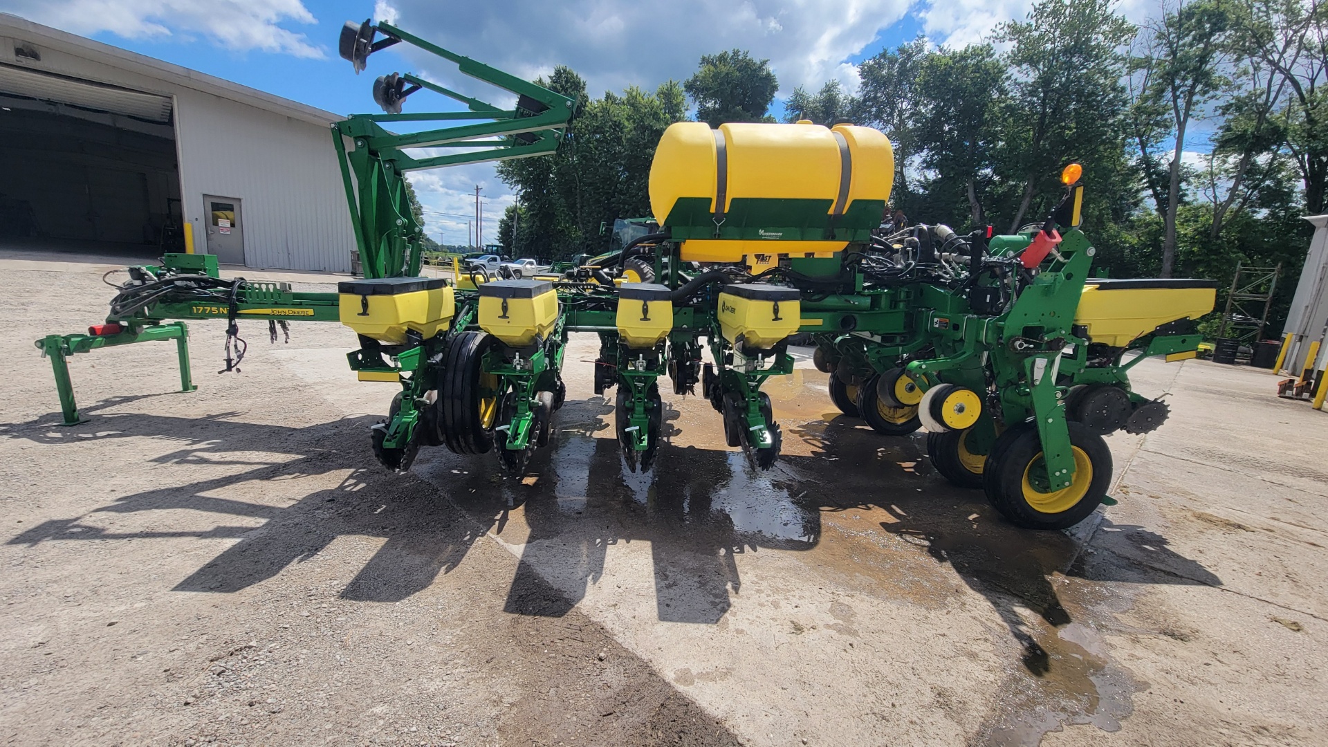 2021 John Deere 1775NT Image 15