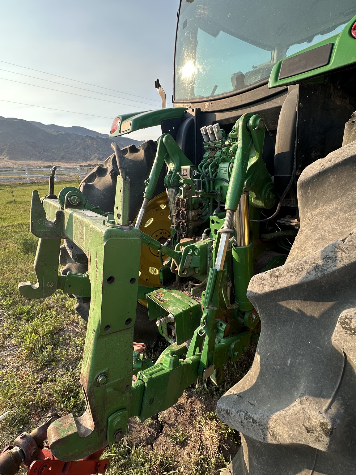 2018 John Deere 6175R Image 13